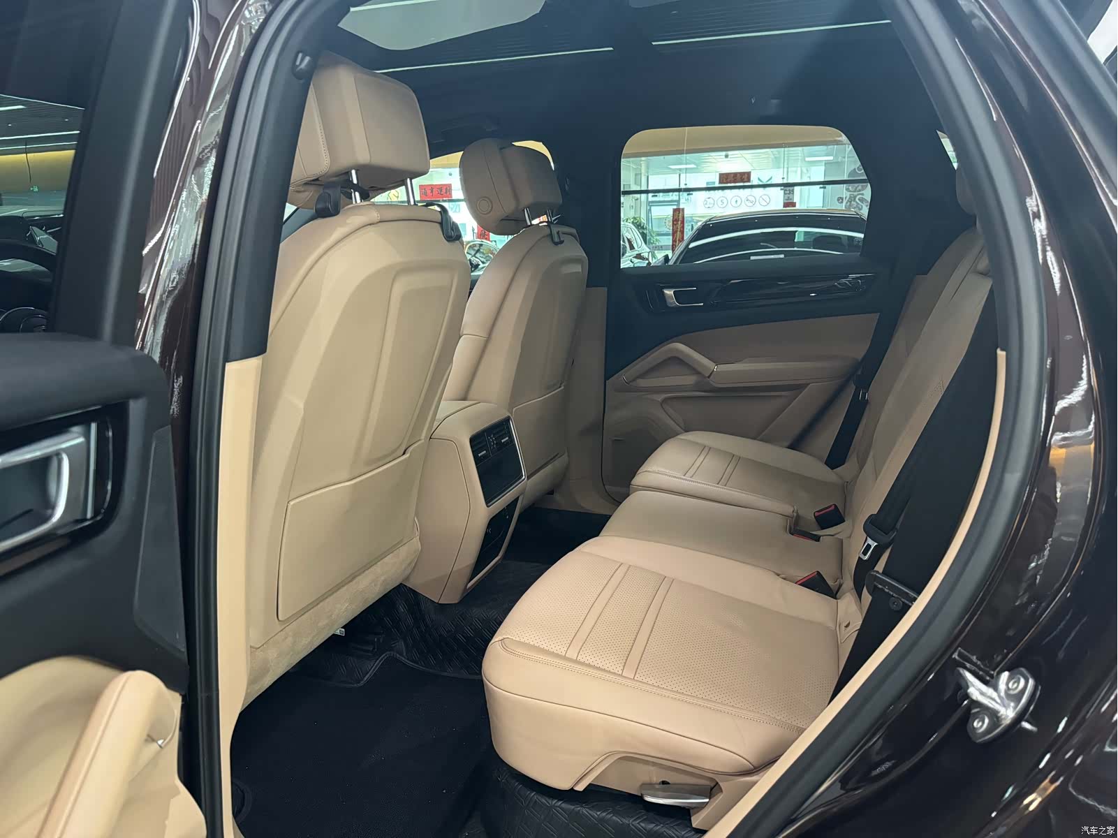 Porsche Cayenne, 2019 10