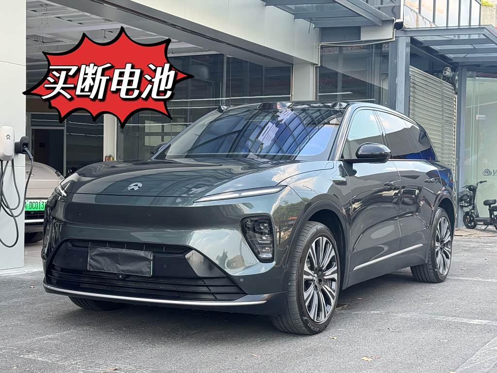 NIO ES8