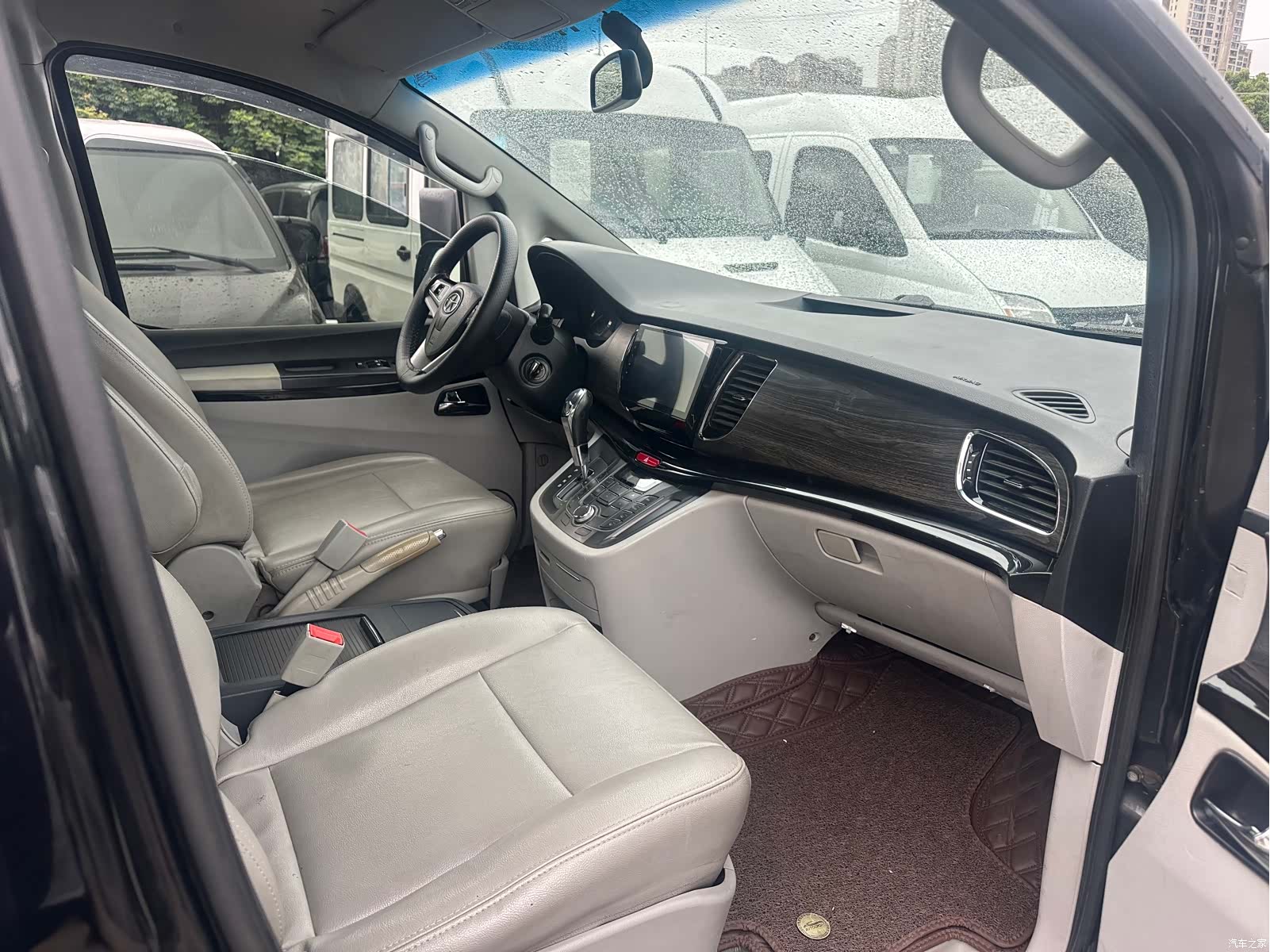 JAC M5, 2015 6