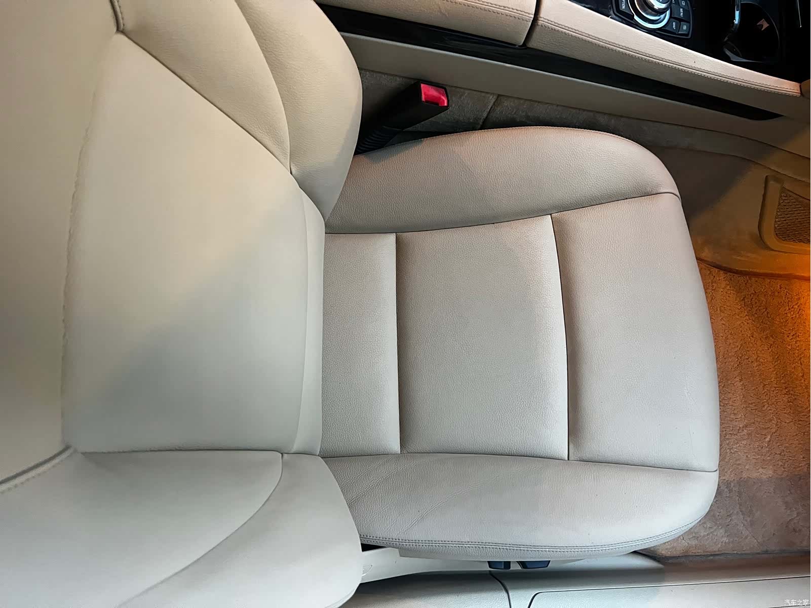 BMW 7 Series, 2012 22