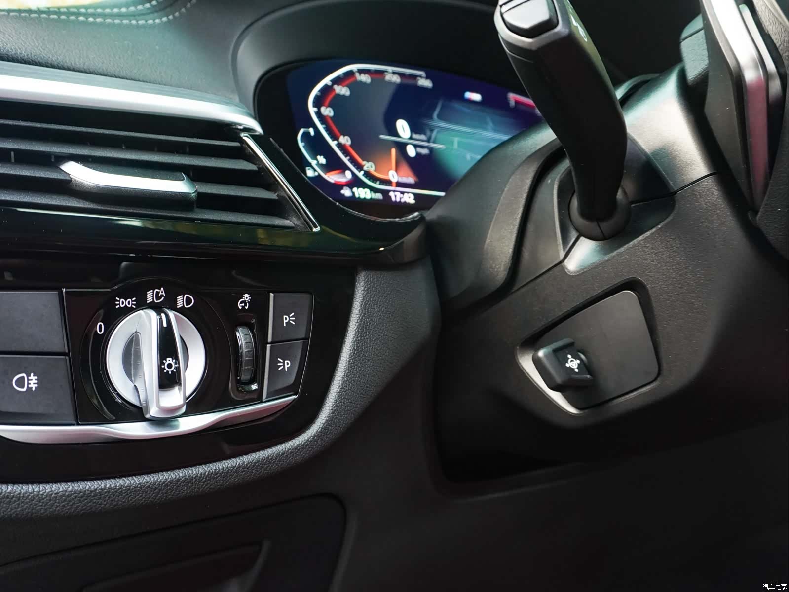 BMW 5 Series, 2021 9
