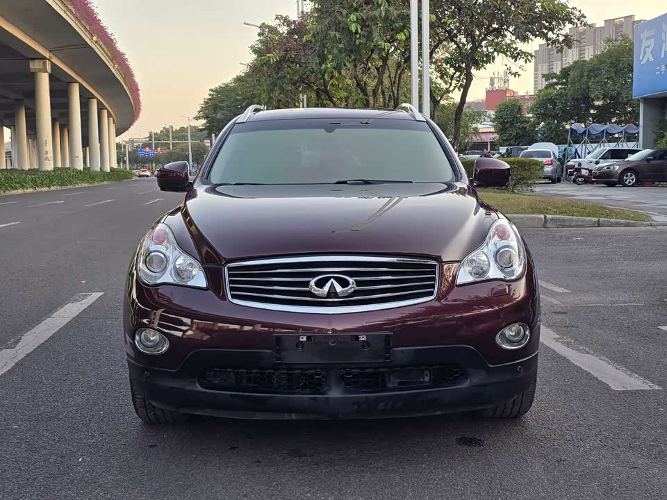 Infiniti EX