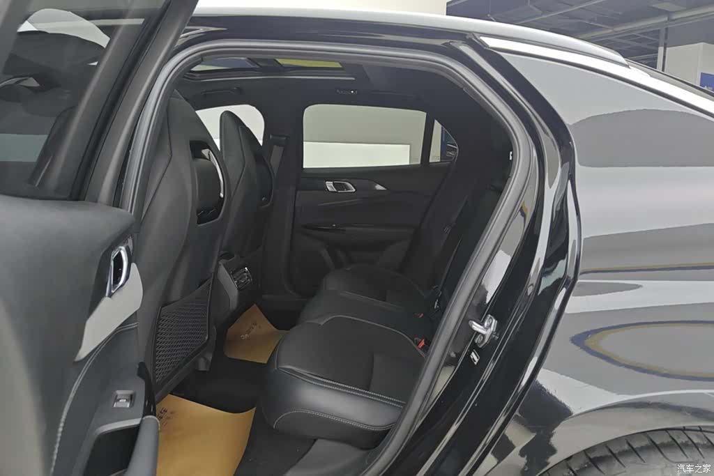 Lynk & Co 02, 2022 11