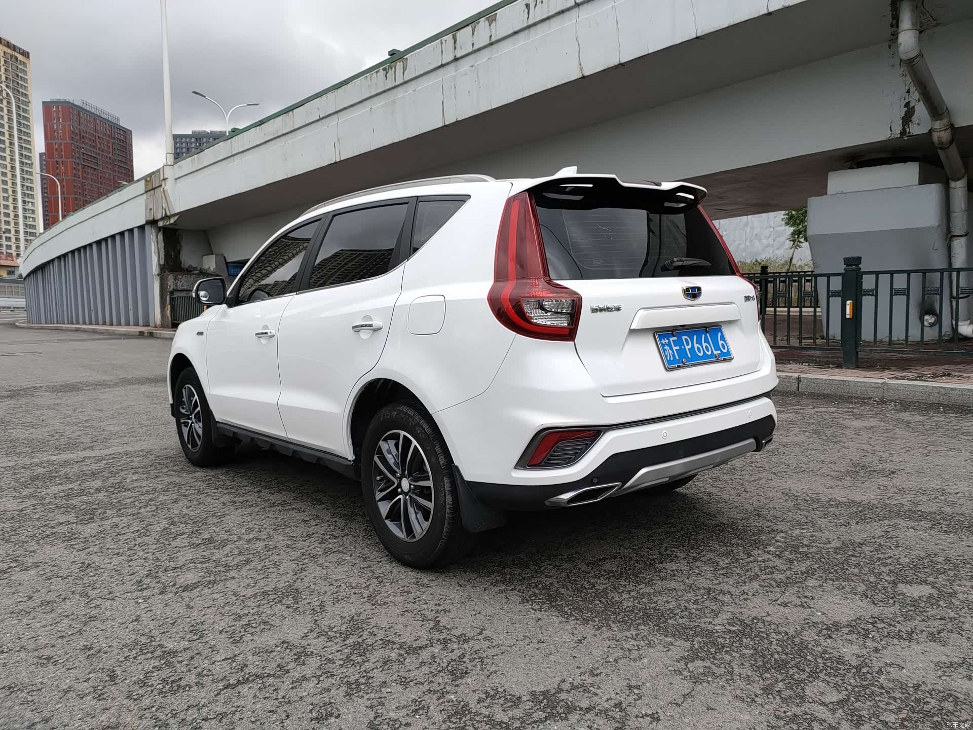 Geely X6, 2018 8