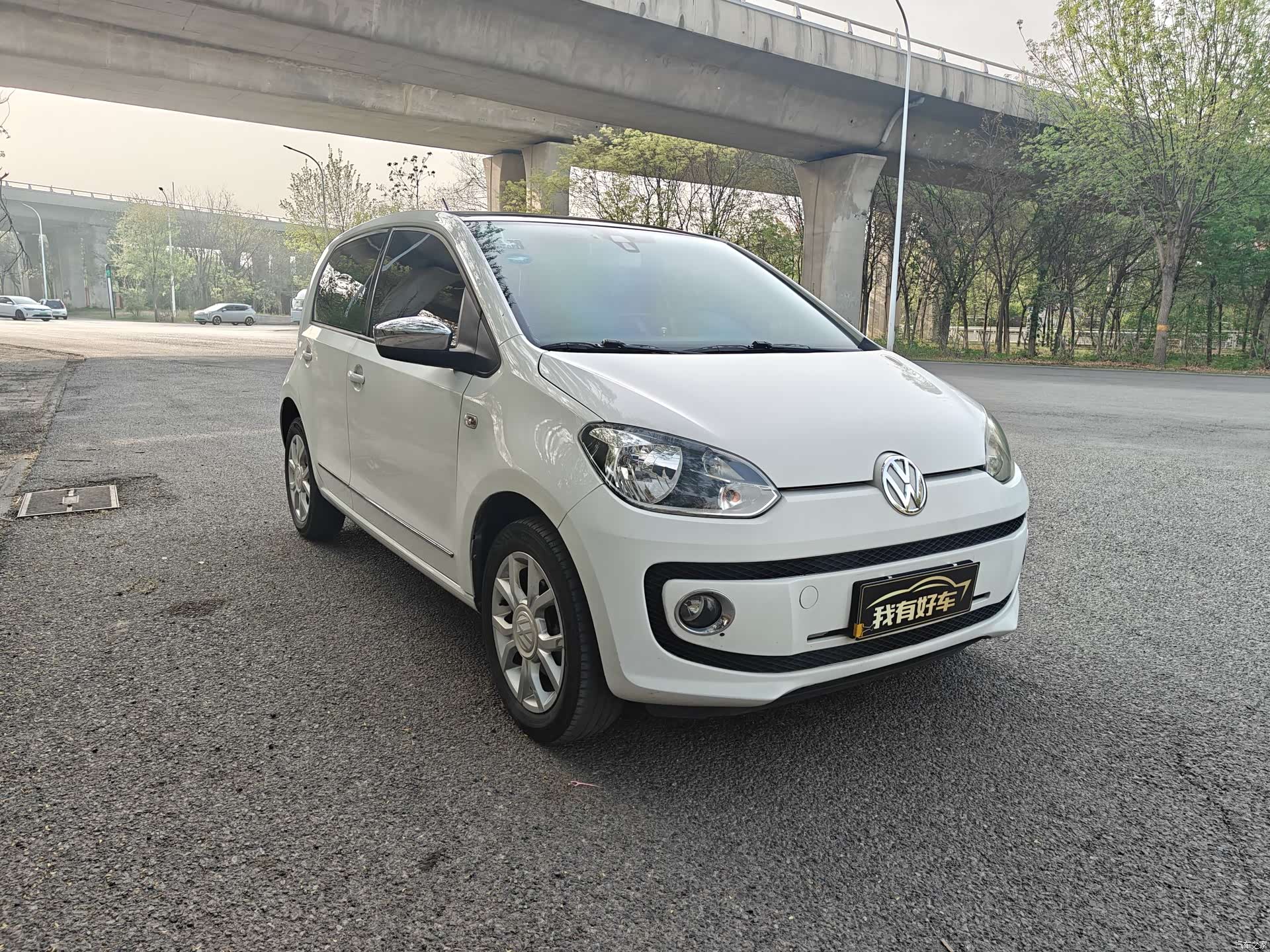 Volkswagen up, 2015 3