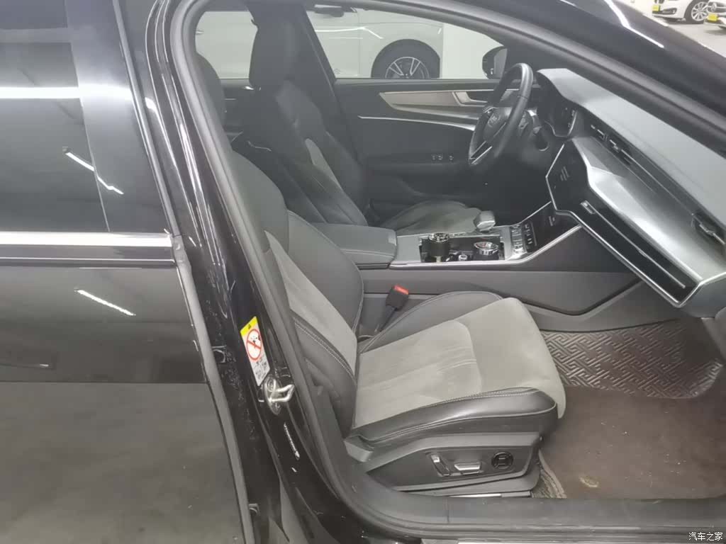Audi A6L, 2023 25