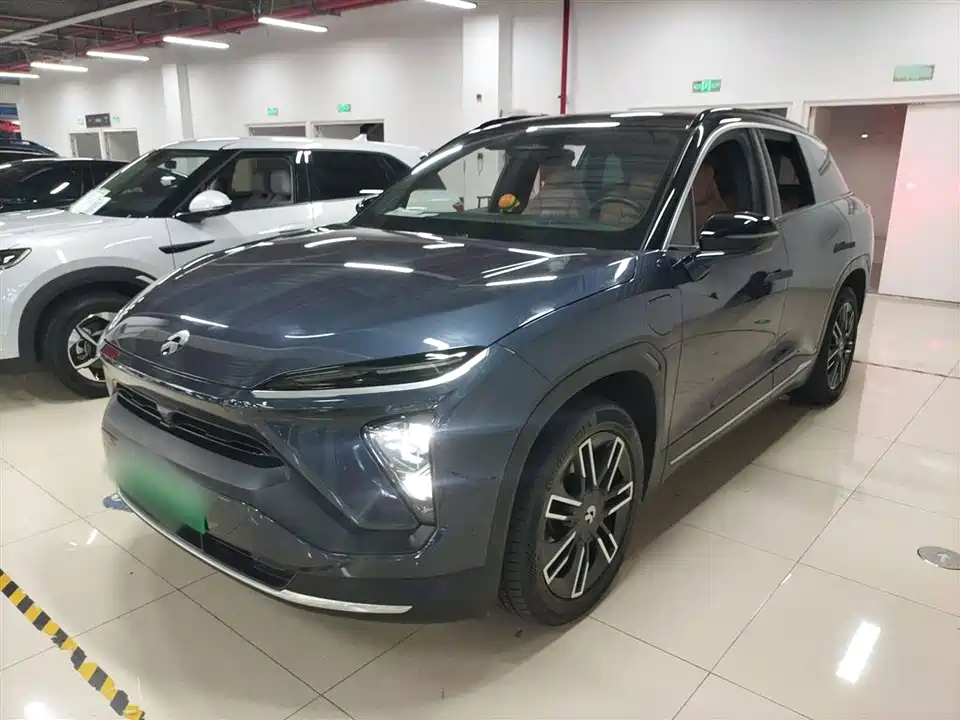 NIO ES6