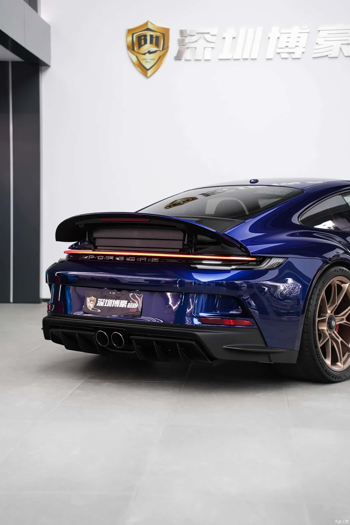 Porsche 911, 2023 25