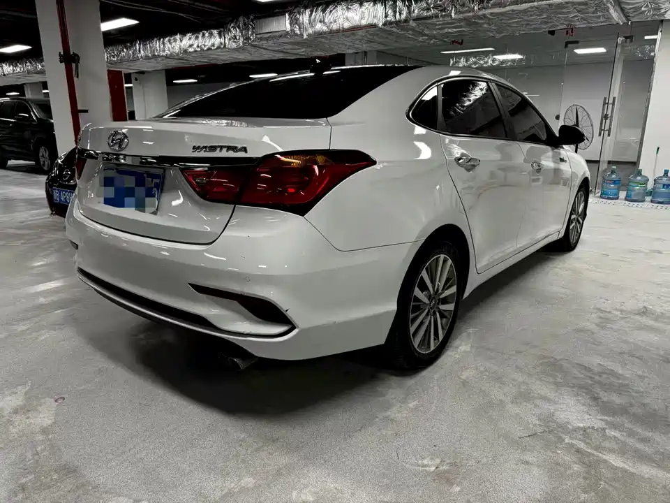 Hyundai Name picture