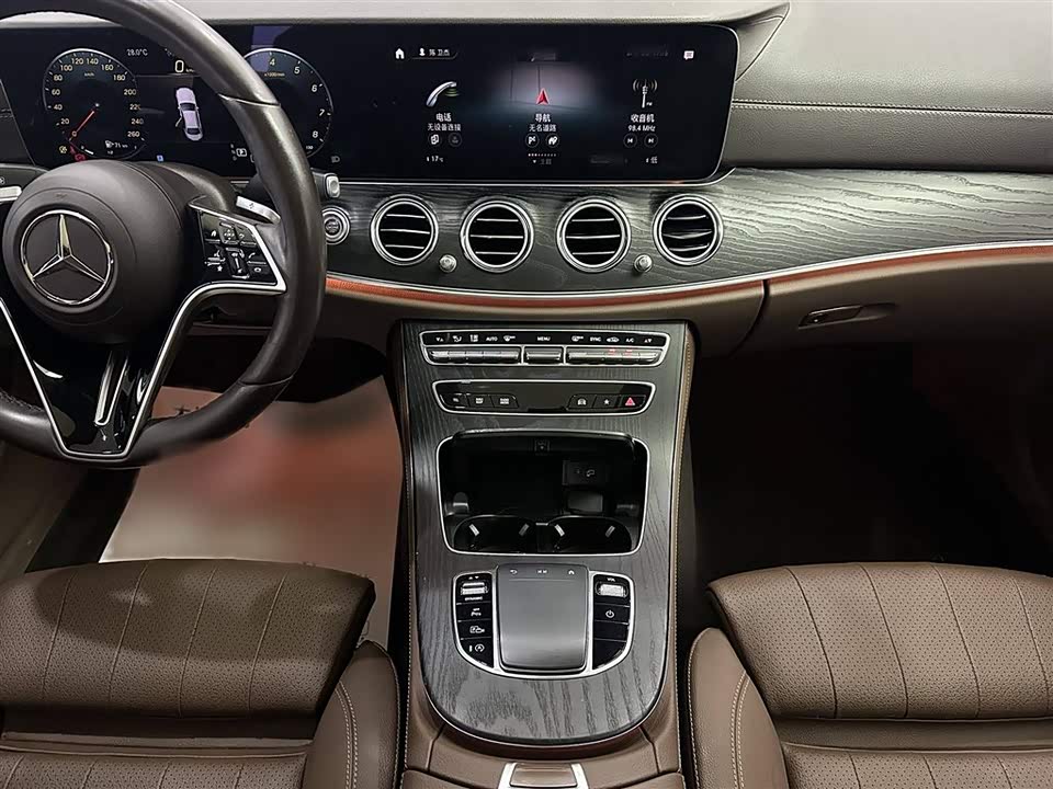 Mercedes-Benz E-class Mercedes-Benz E-class