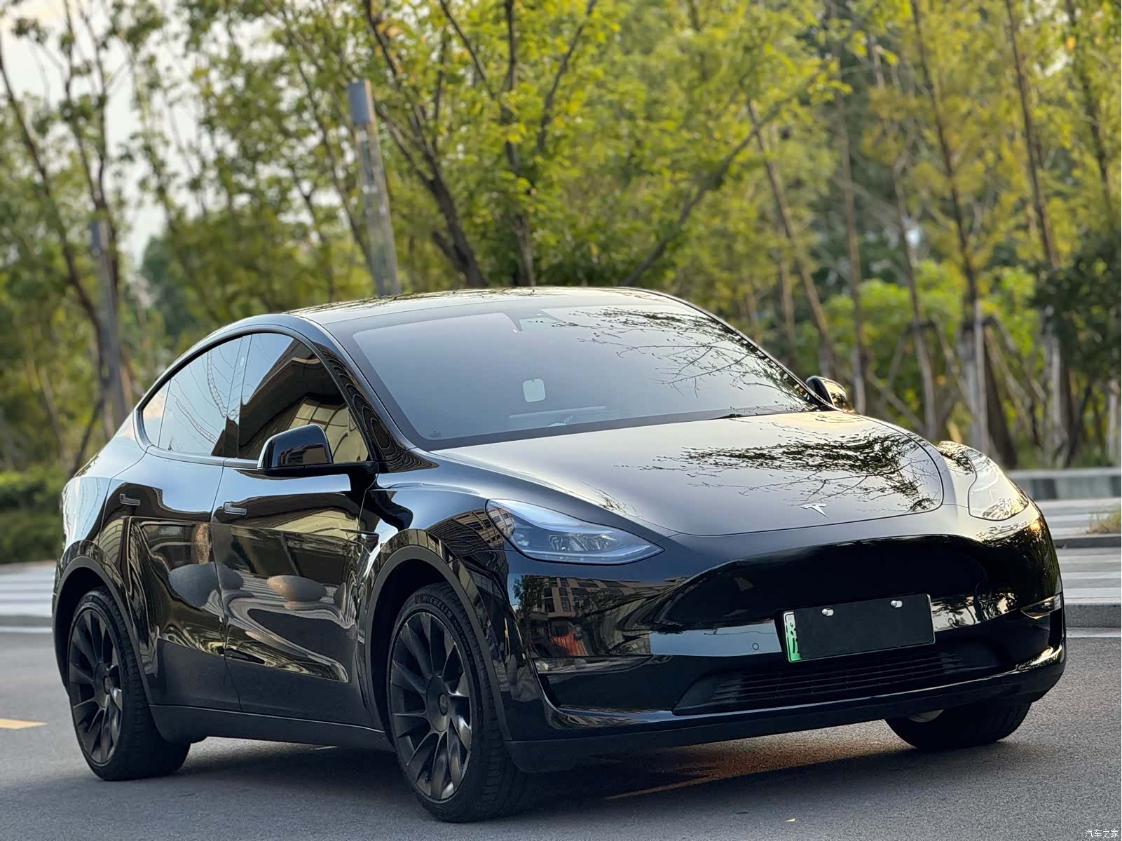 Tesla Model Y, 2022 3