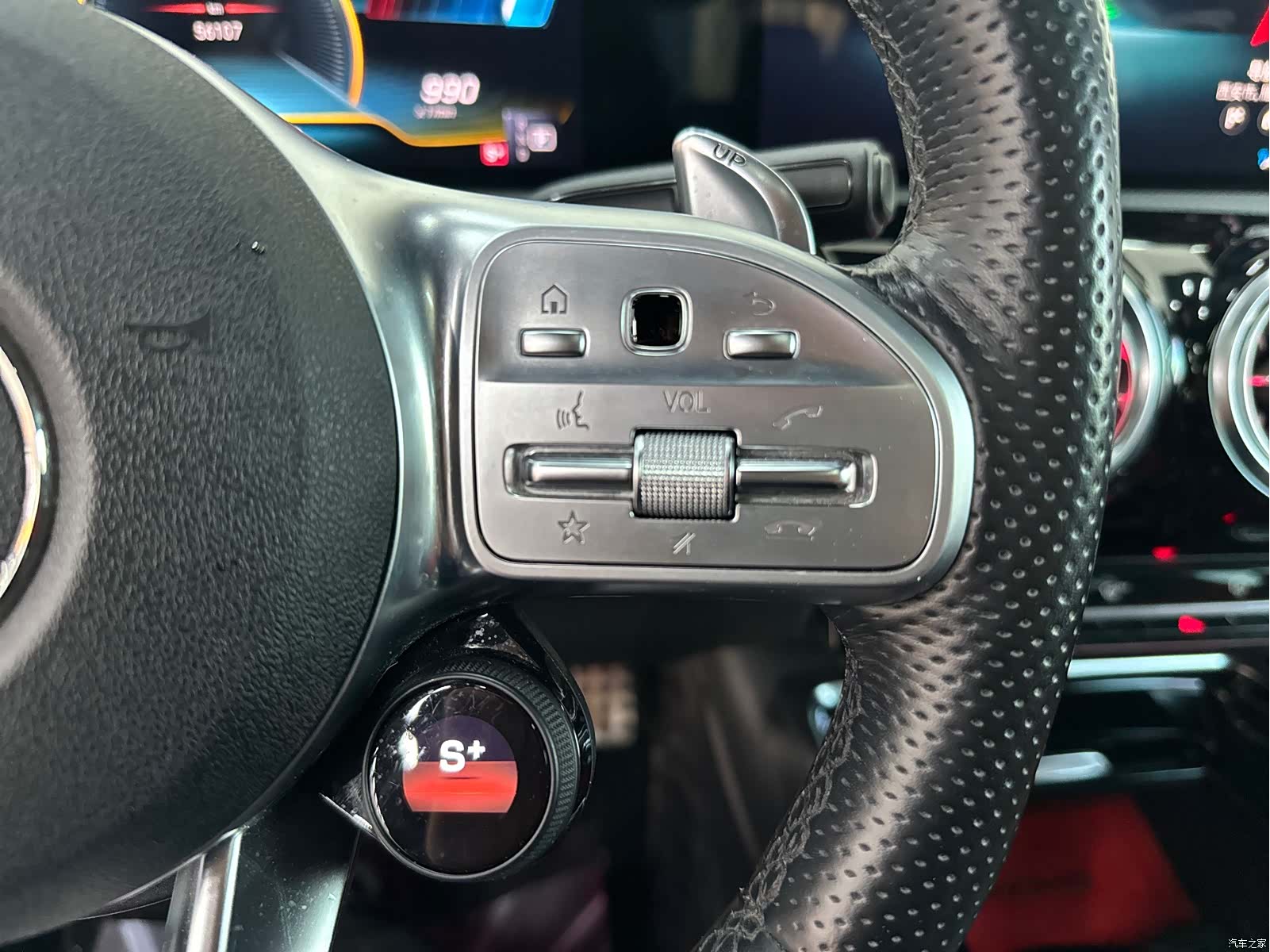 Mercedes-Benz CLA, 2022 8