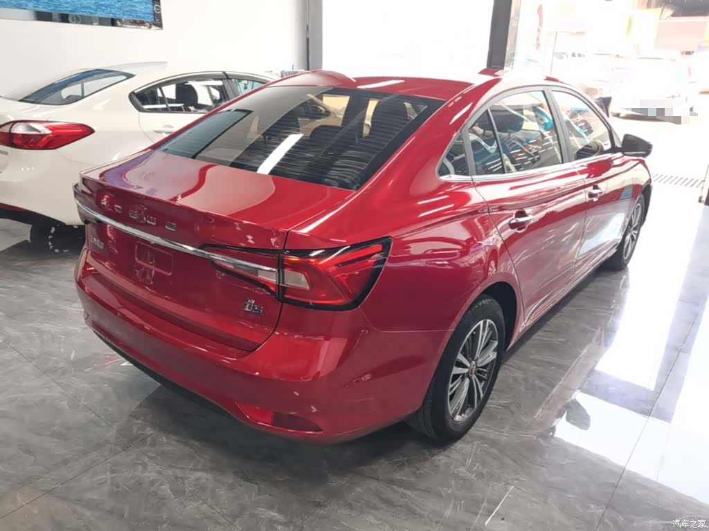 Roewe i5, 2019 7