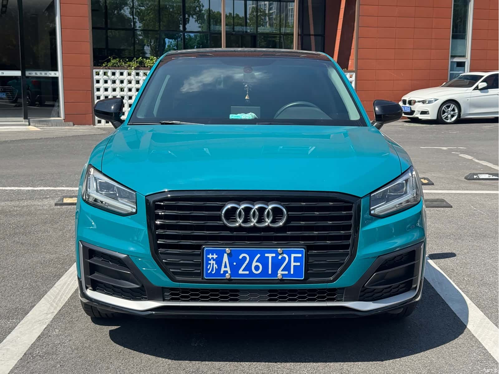 Audi Q2L, 2019 2