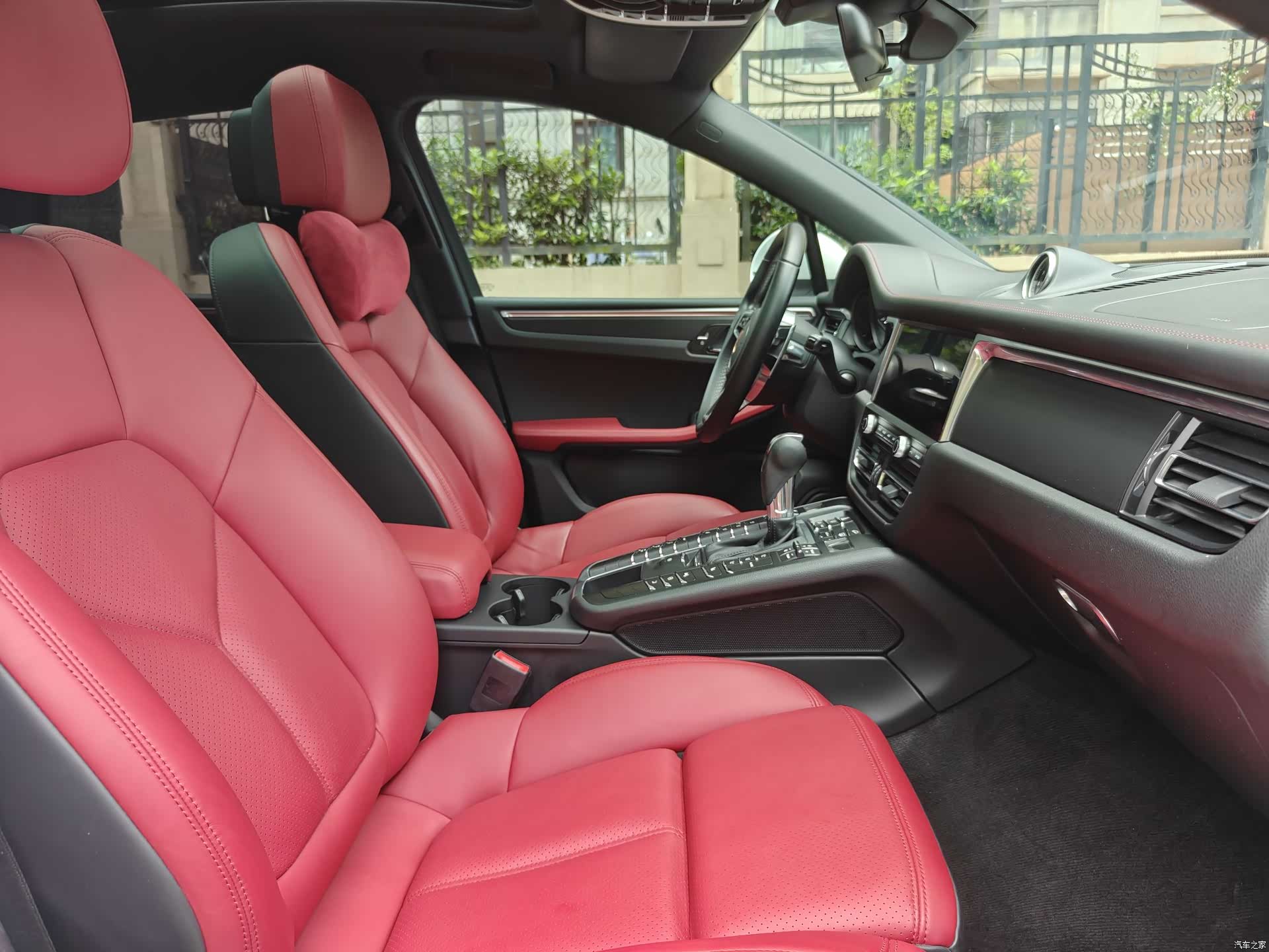 Porsche Macan, 2021 12