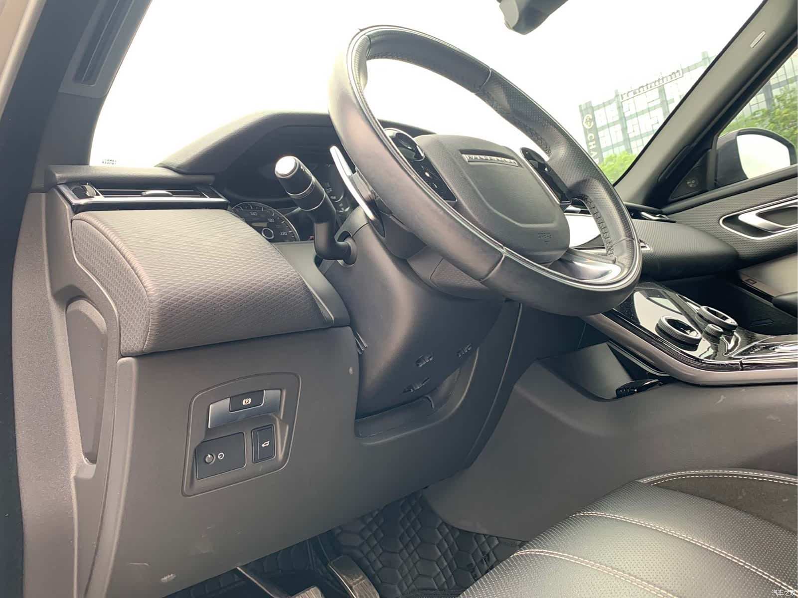 Land Rover Range Rover, 2020 20