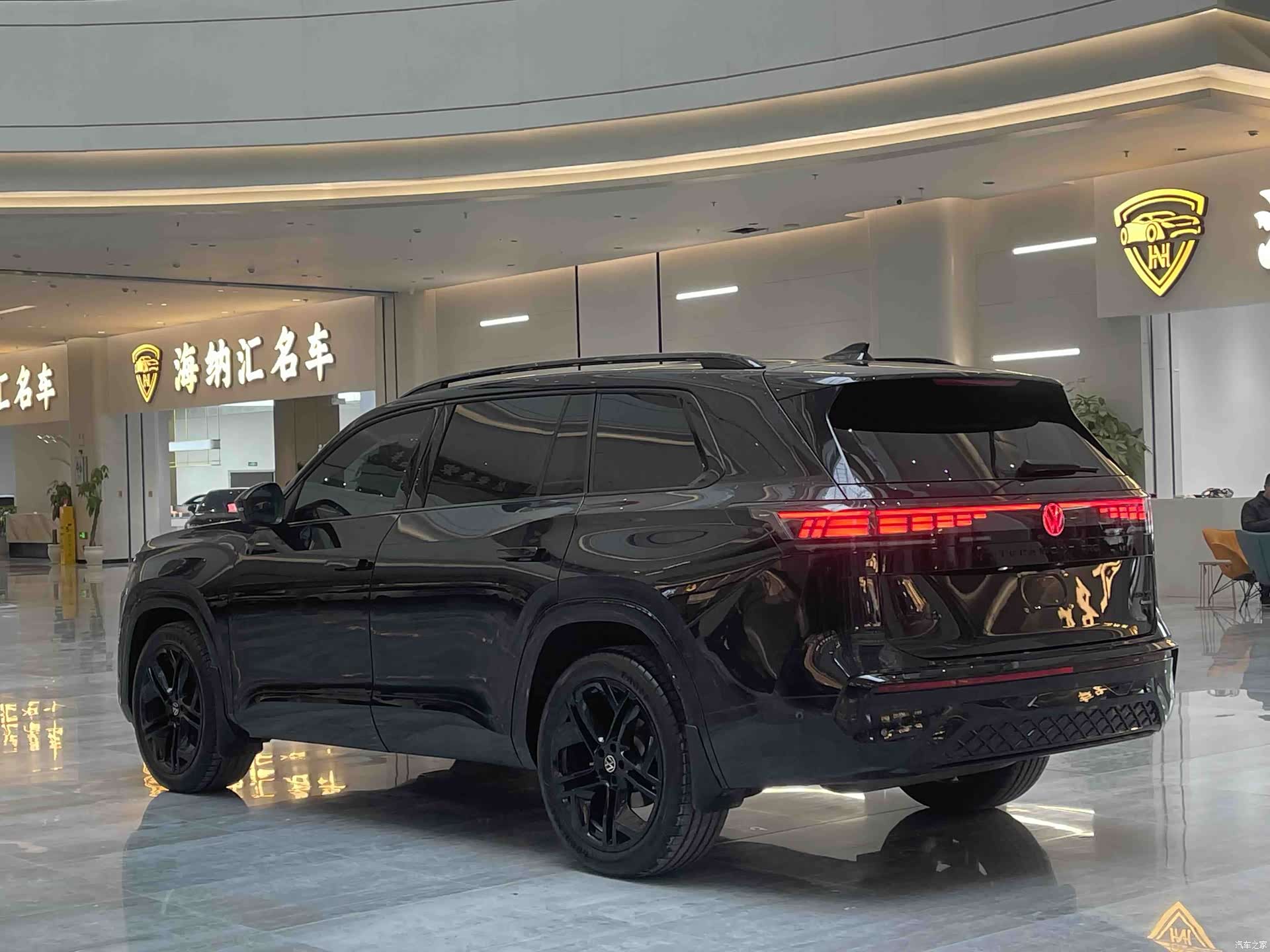 Volkswagen Teramont, 2025 3
