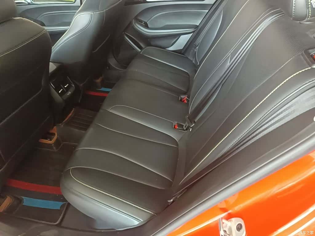 Roewe i5, 2021 17