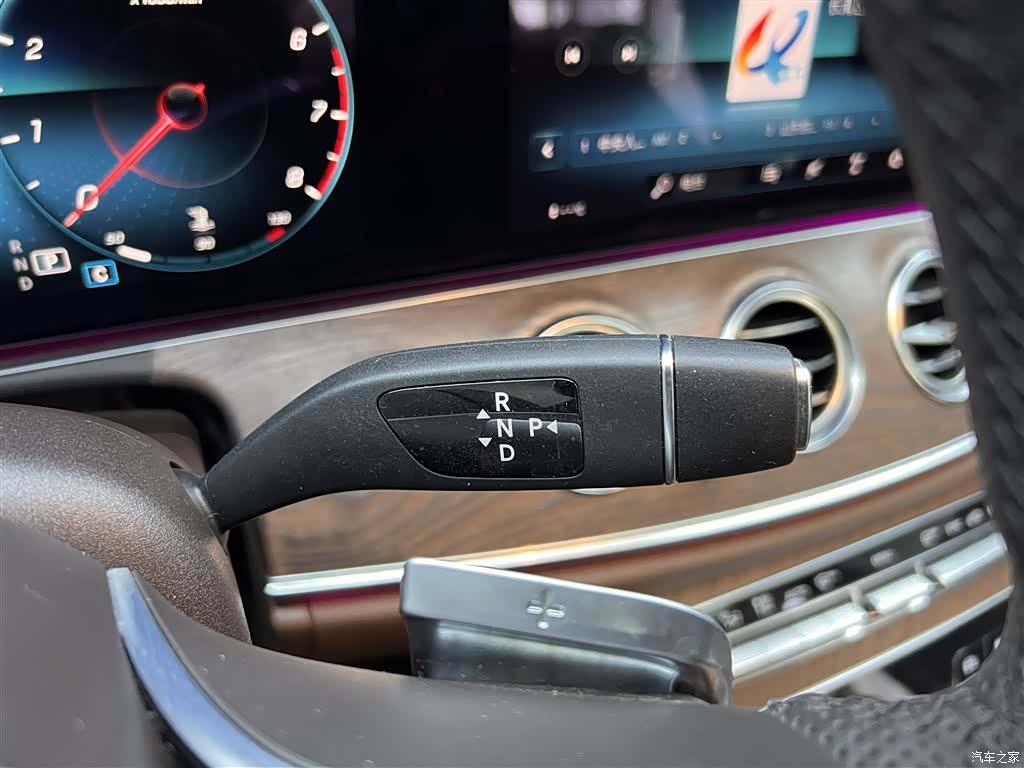 Mercedes-Benz E-Class, 2023 24