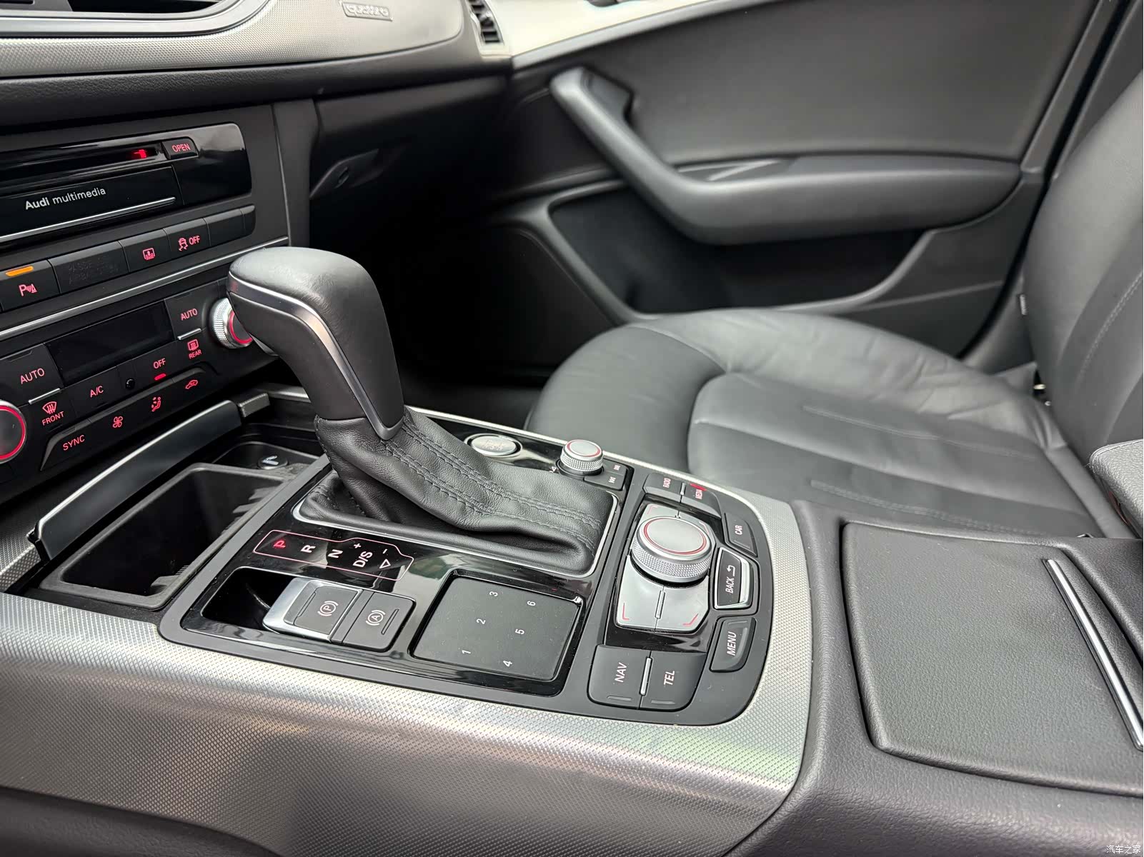 Audi A6L, 2017 12