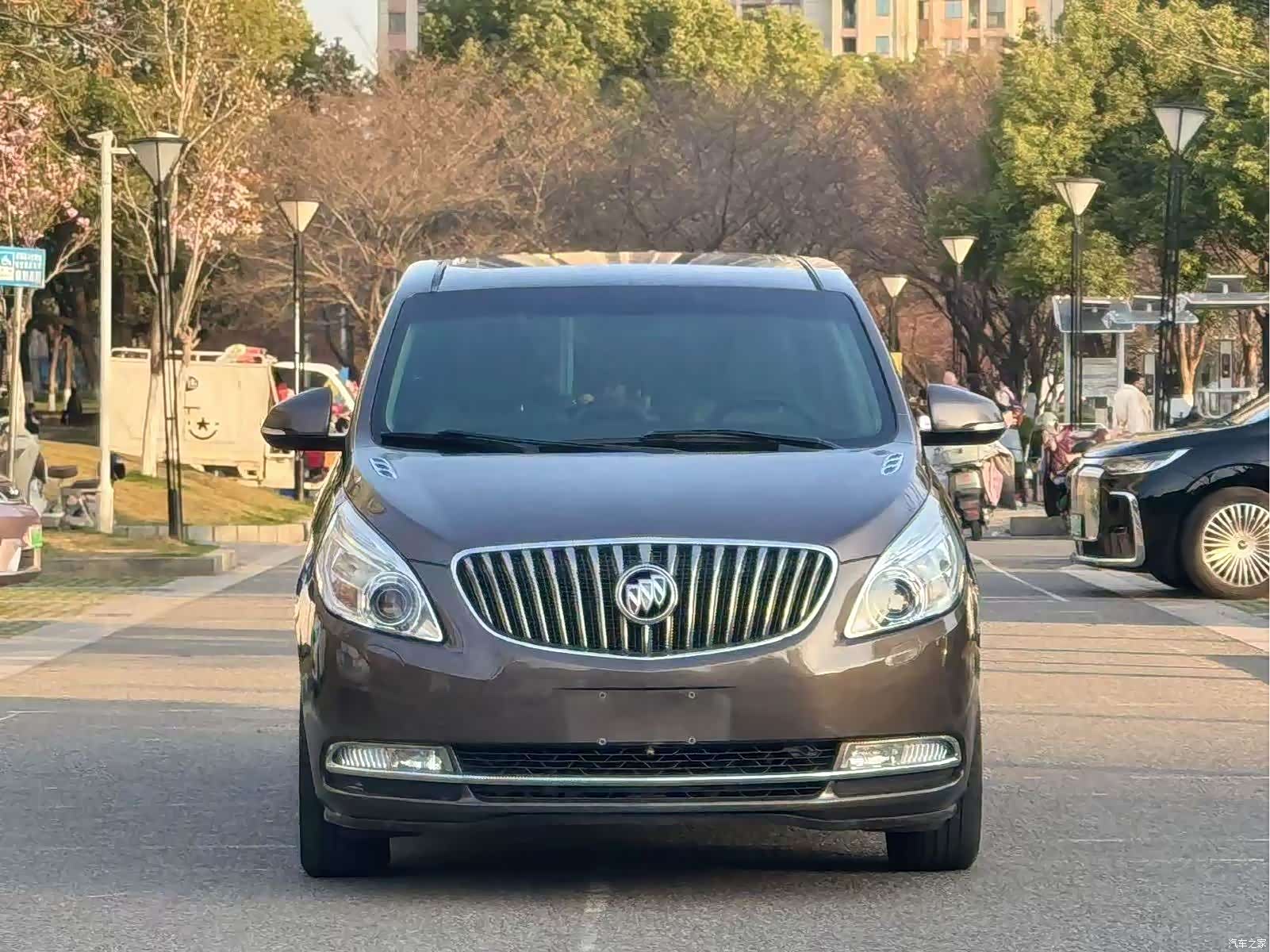 Buick GL8, 2016 2
