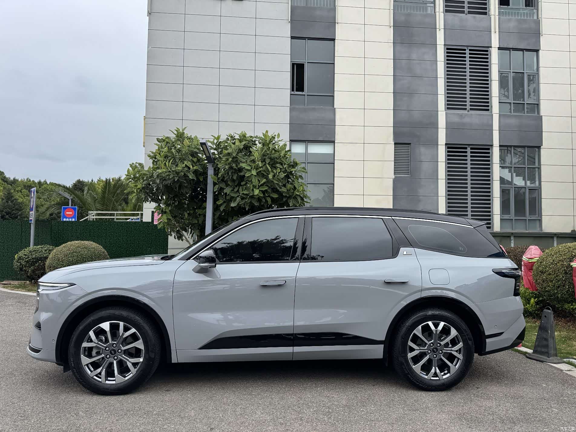 Ford Edge L, 2023 20
