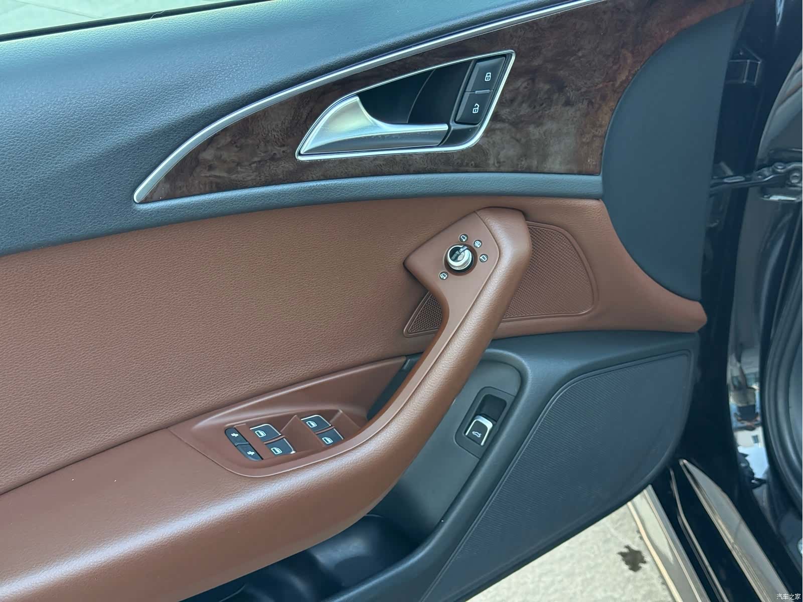 Audi A6L, 2018 11
