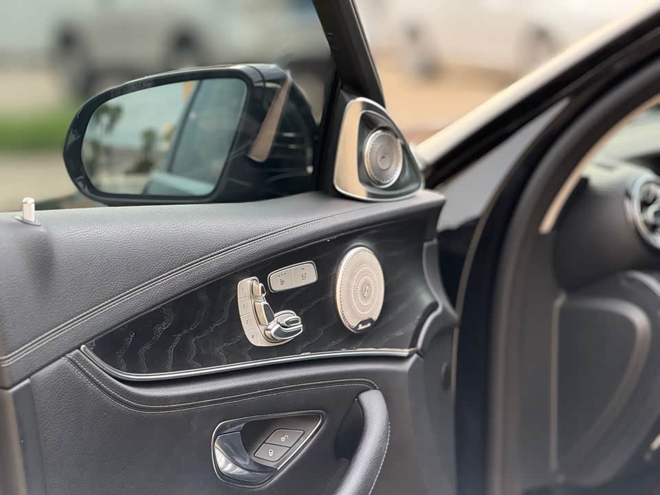 Mercedes-Benz E-class Mercedes-Benz E-class