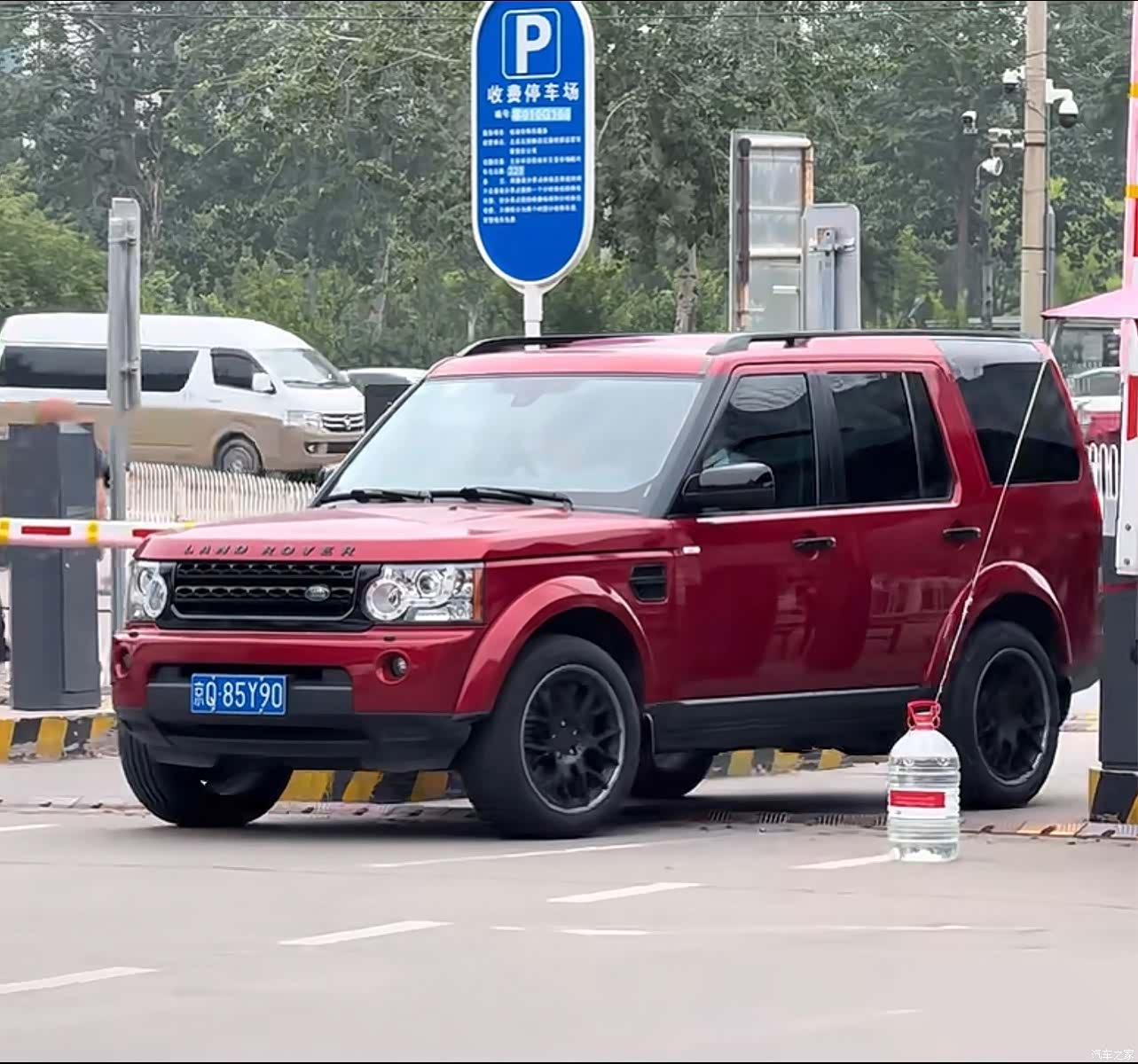 Land Rover Discovery, 2014 1