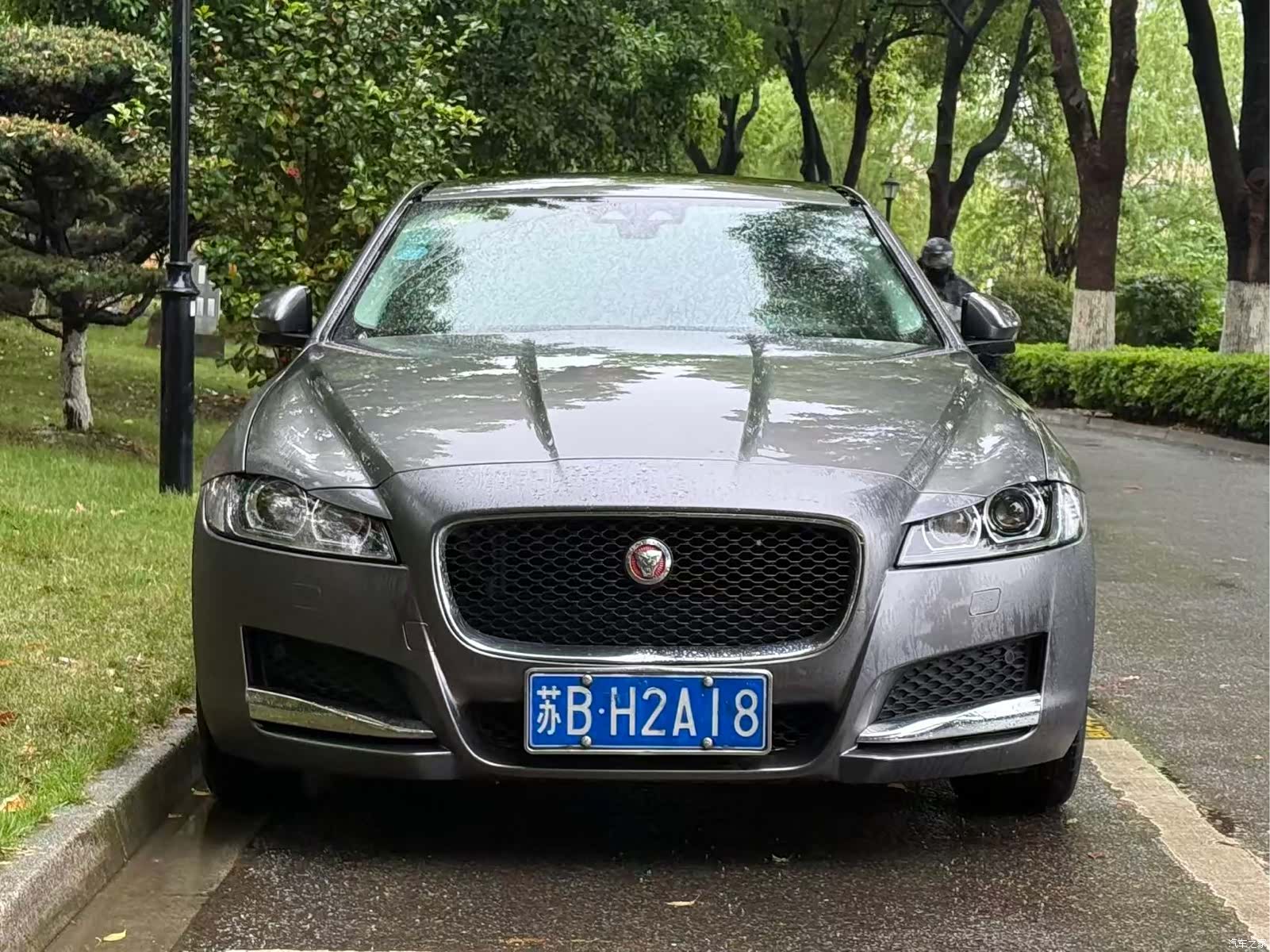 Jaguar XF, 2016 2