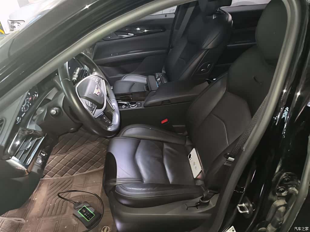 Cadillac CT6, 2023 15