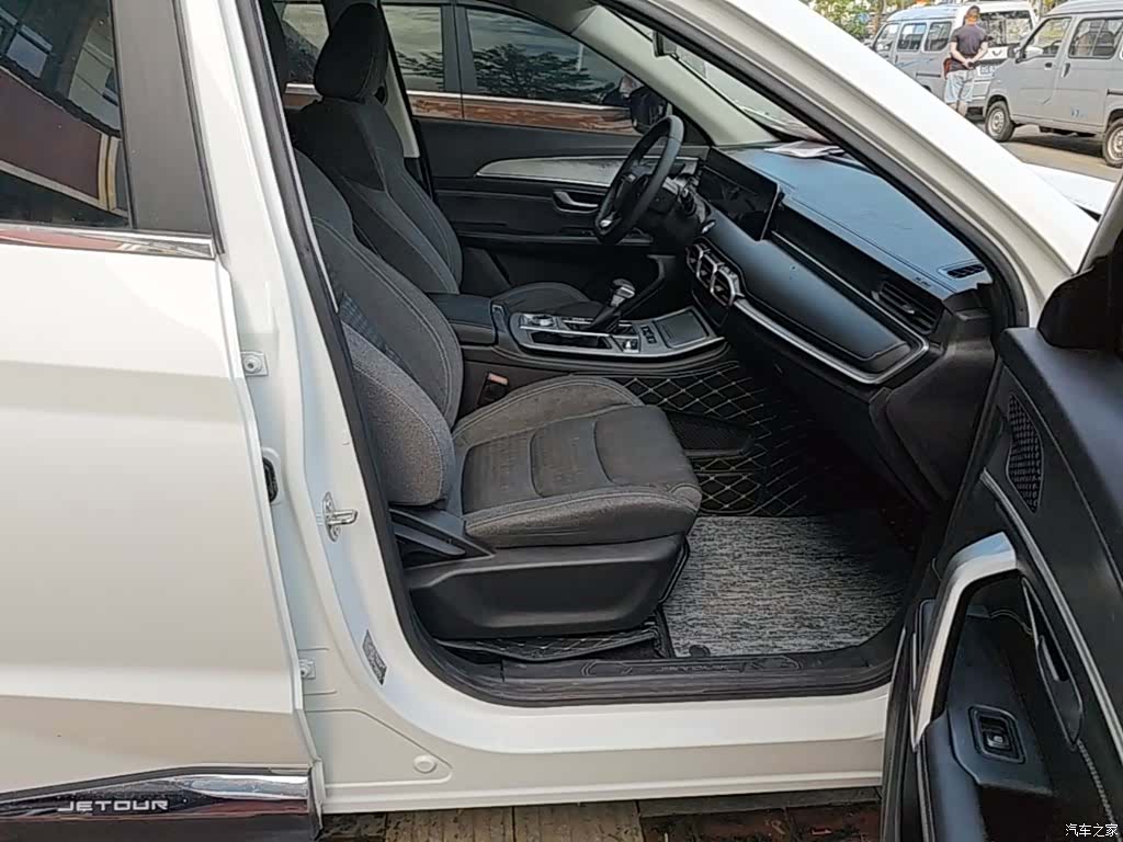 Jetour X70, 2021 25
