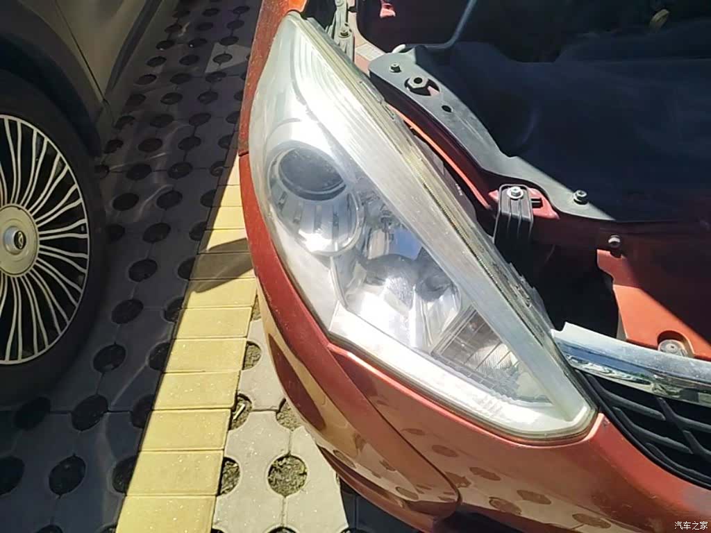 Suzuki A6, 2015 13