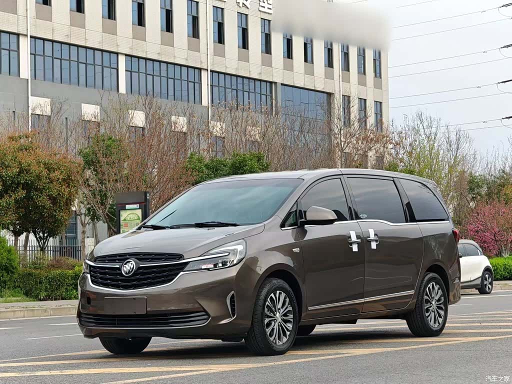 Buick GL8, 2022 1