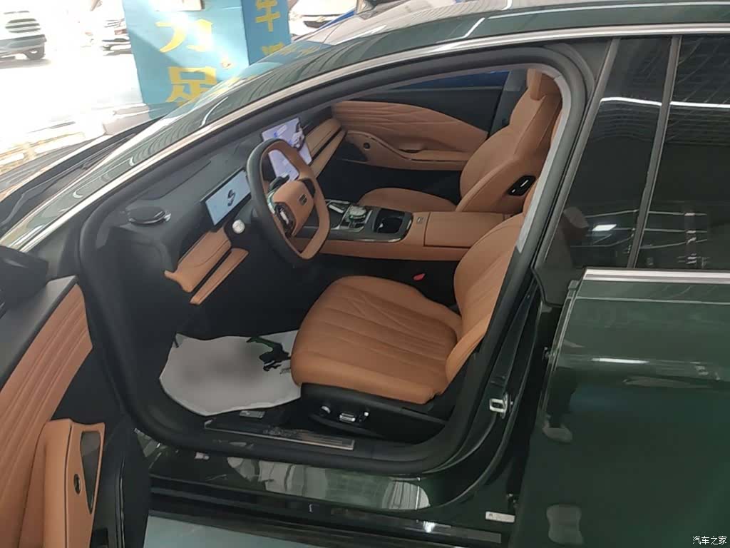 Geely 8, 2025 15