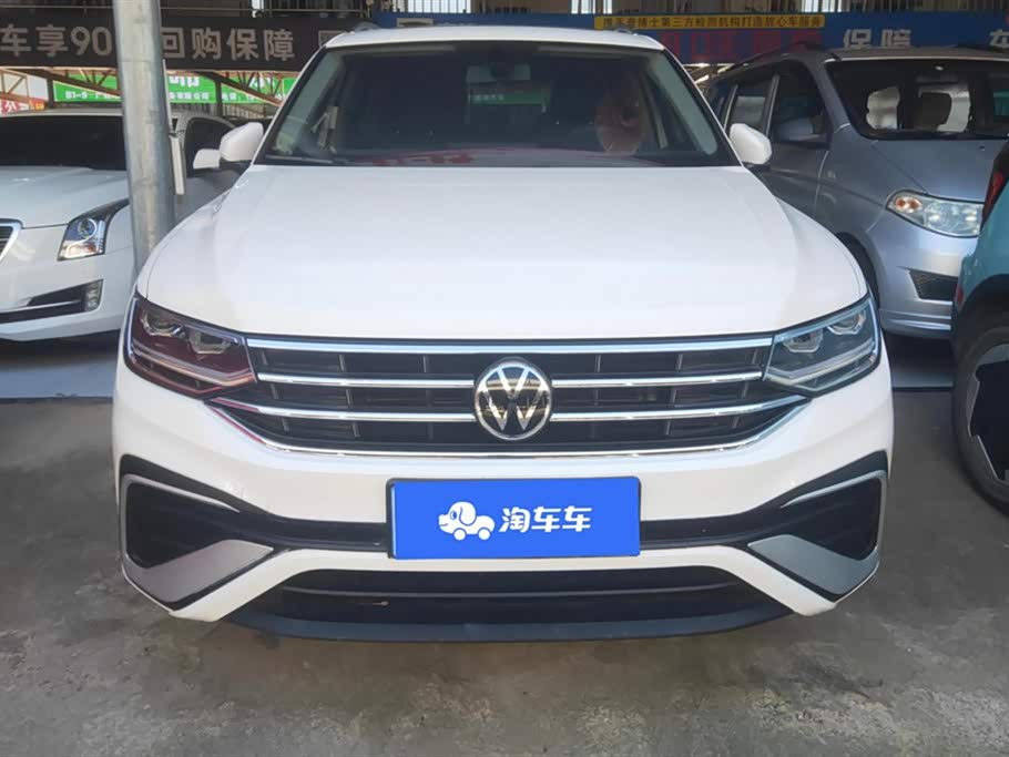 Volkswagen Tiguan L