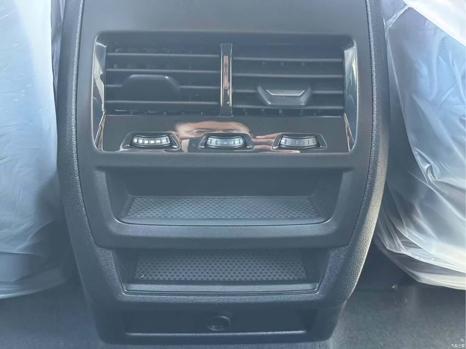 BMW X6, 2023 13