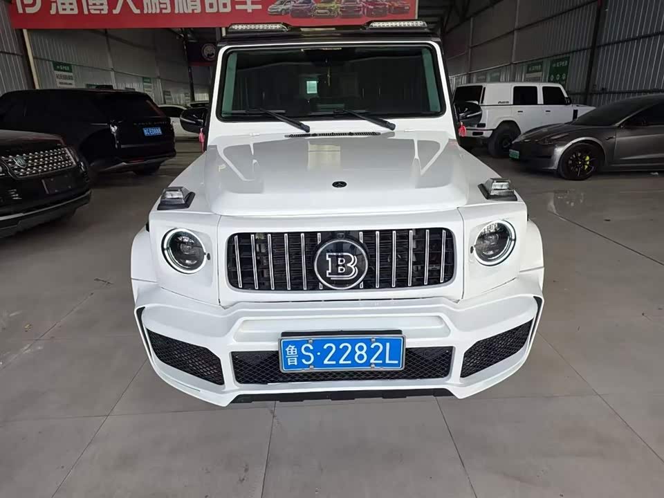 Mercedes-Benz G-class