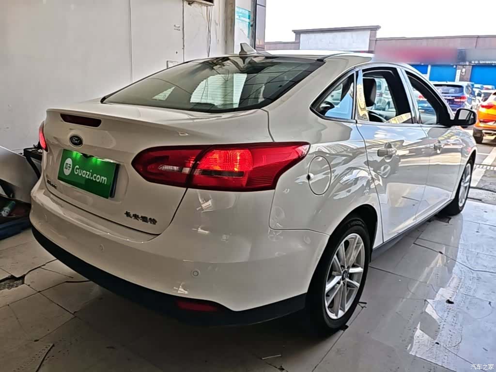 Ford Focus, 2018 7