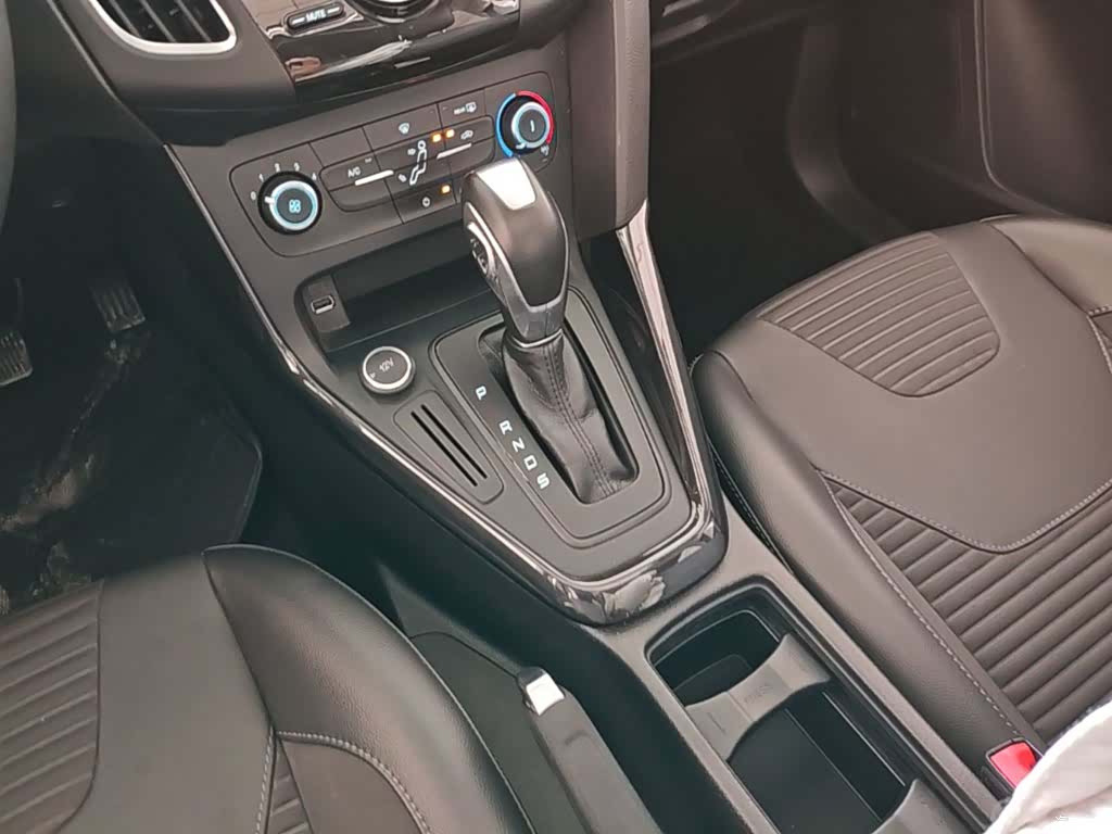 Ford Focus, 2018 14