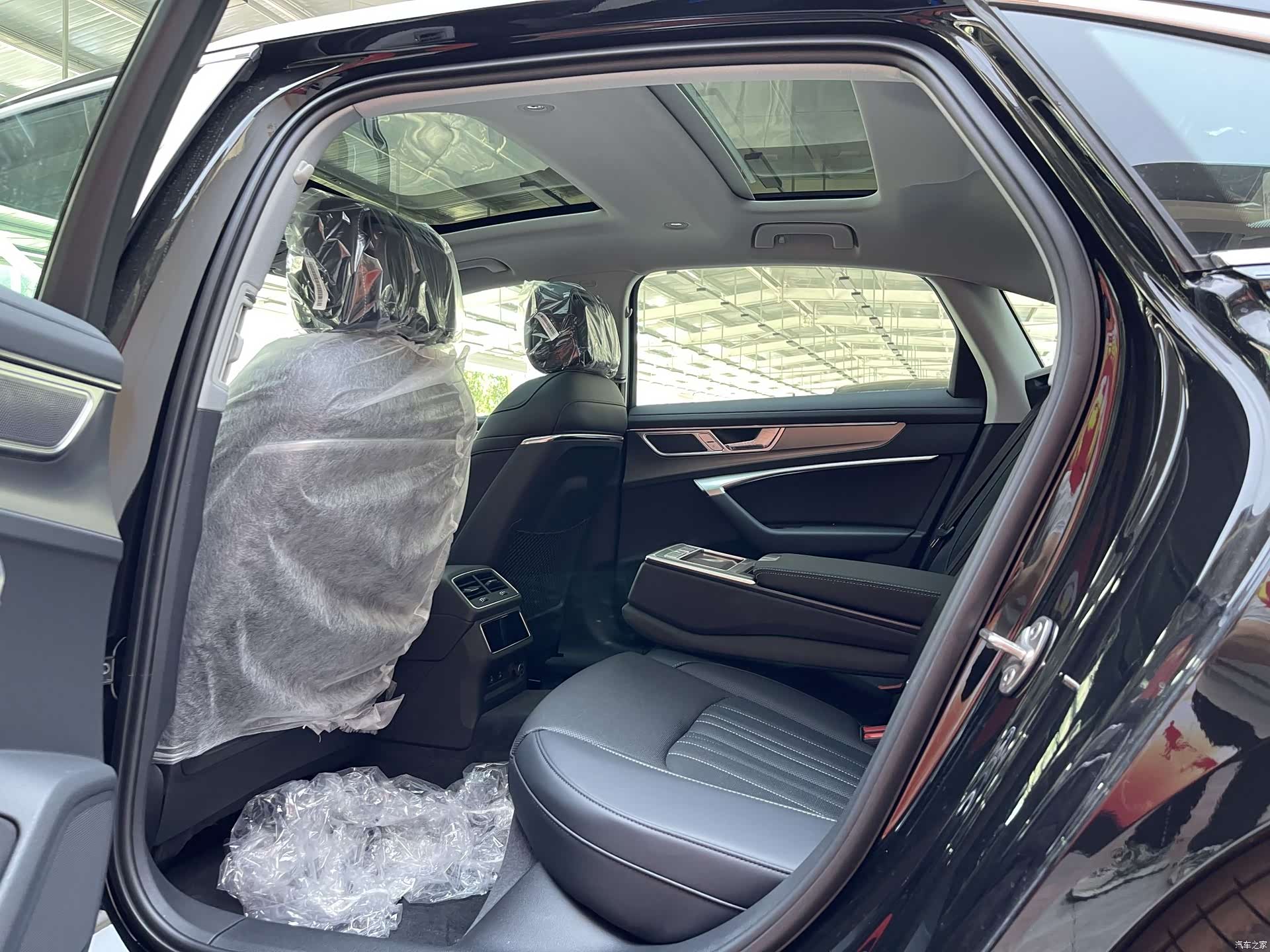 Audi A6L, 2026 10