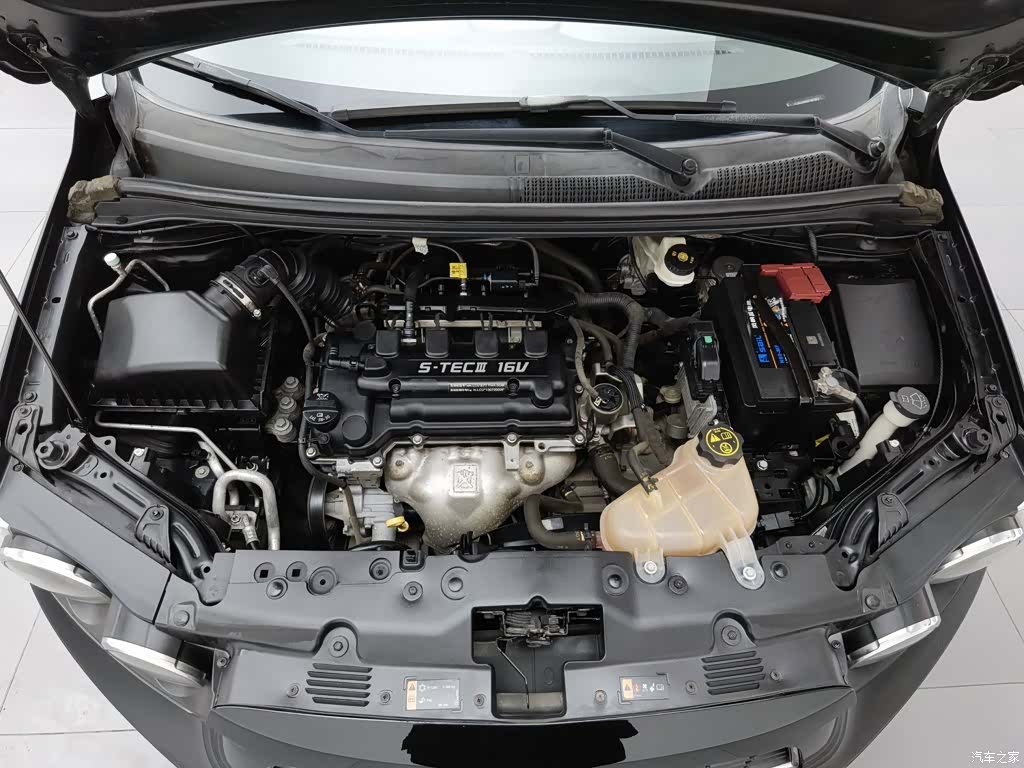 Chevrolet SE, 2013 6