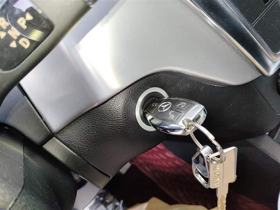 Mercedes-Benz M class