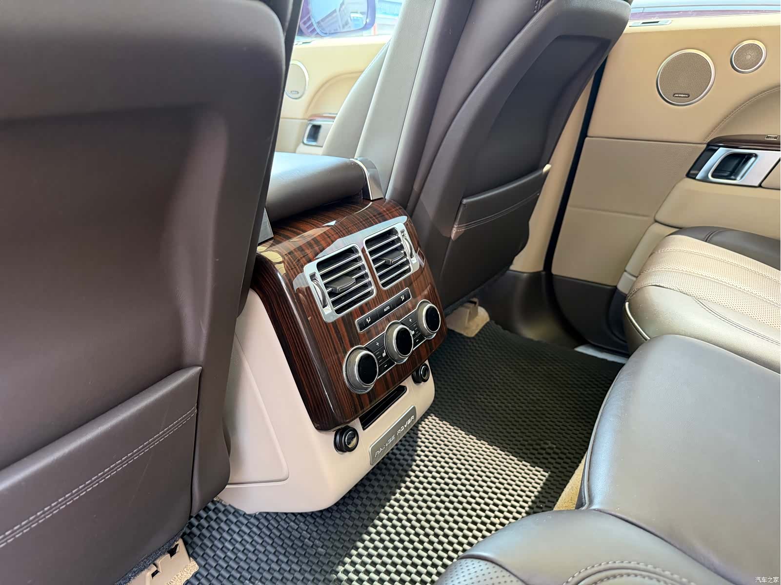 Land Rover Range Rover, 2014 11