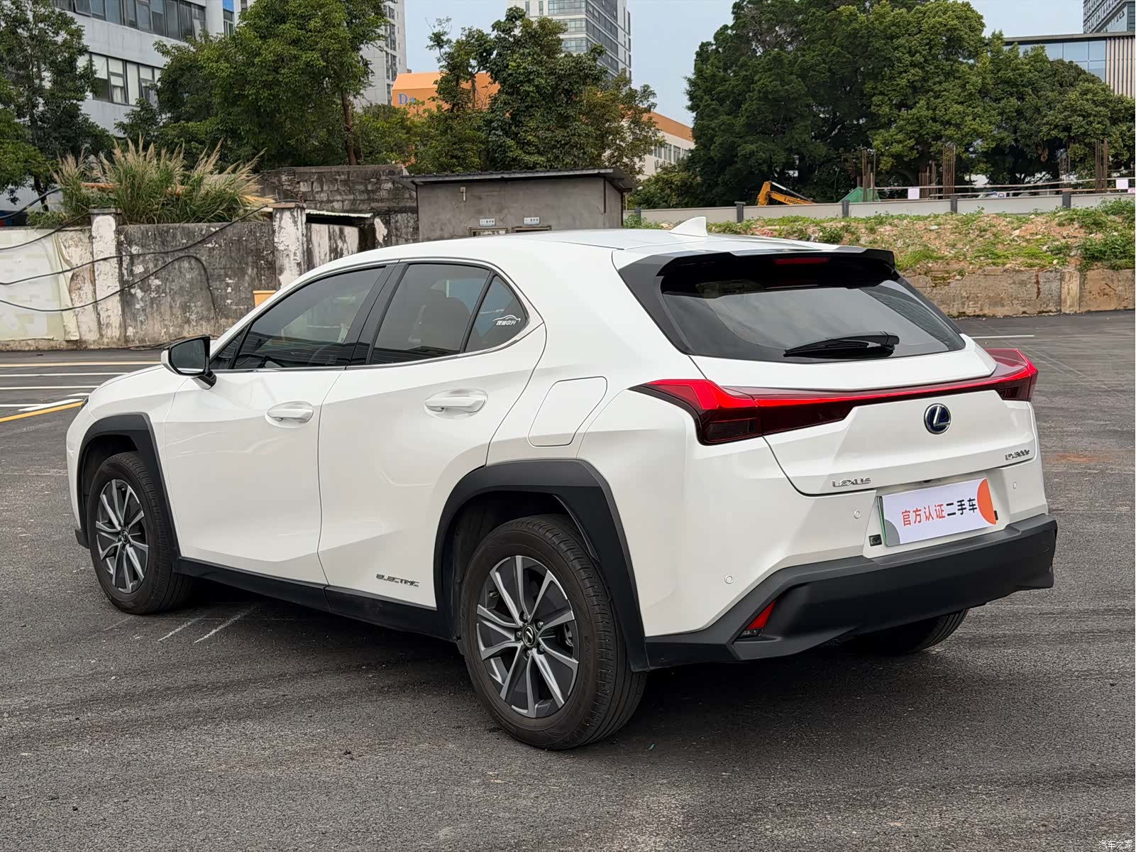 Lexus UX, 2022 12