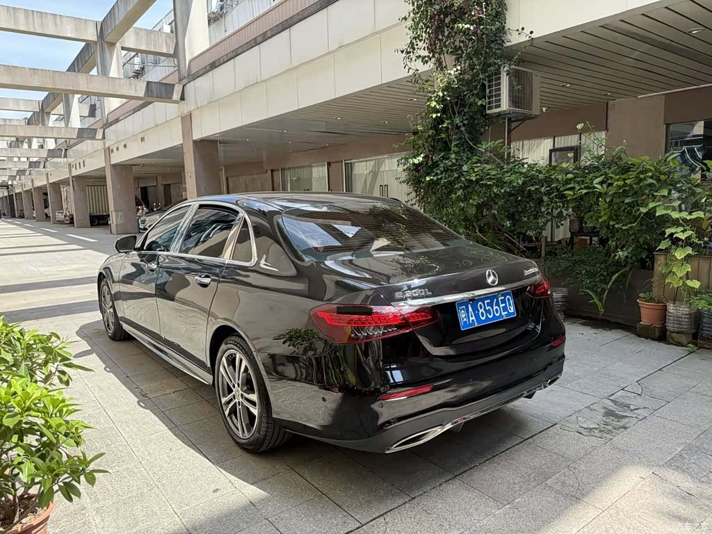 Mercedes-Benz E-Class, 2023 9