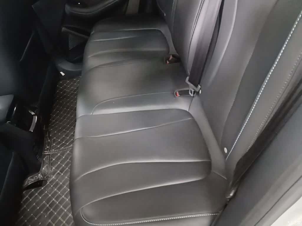 Roewe Ei5, 2021 17