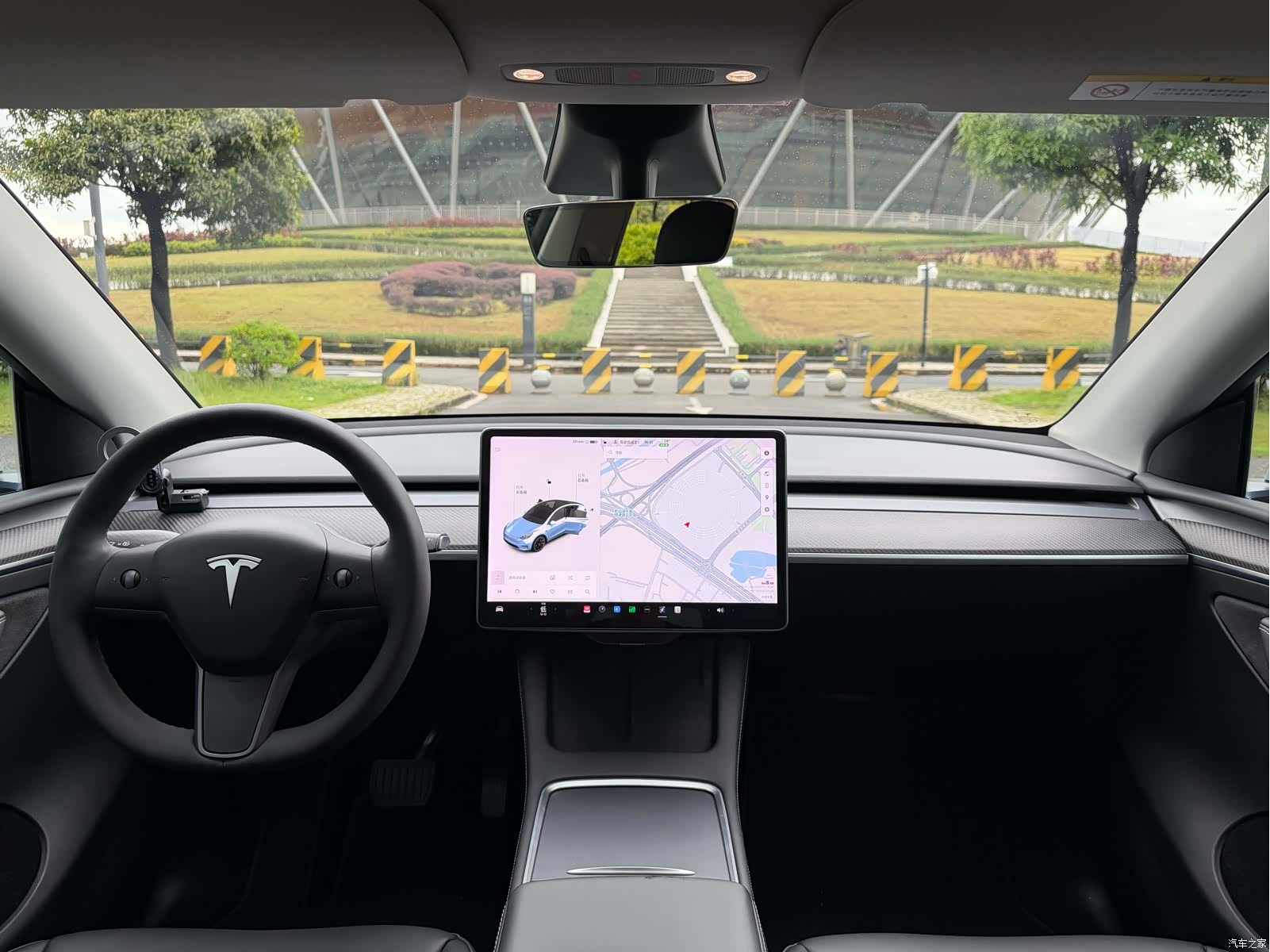 Tesla Model Y, 2021 13