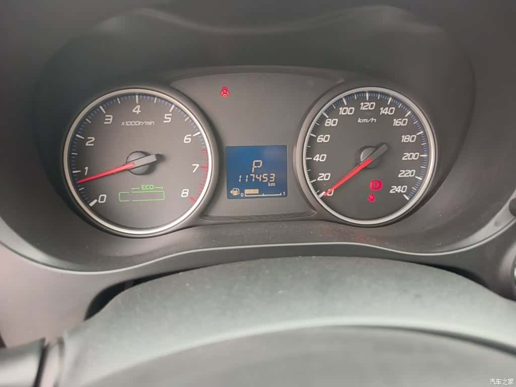 Mitsubishi Outlander, 2018 12