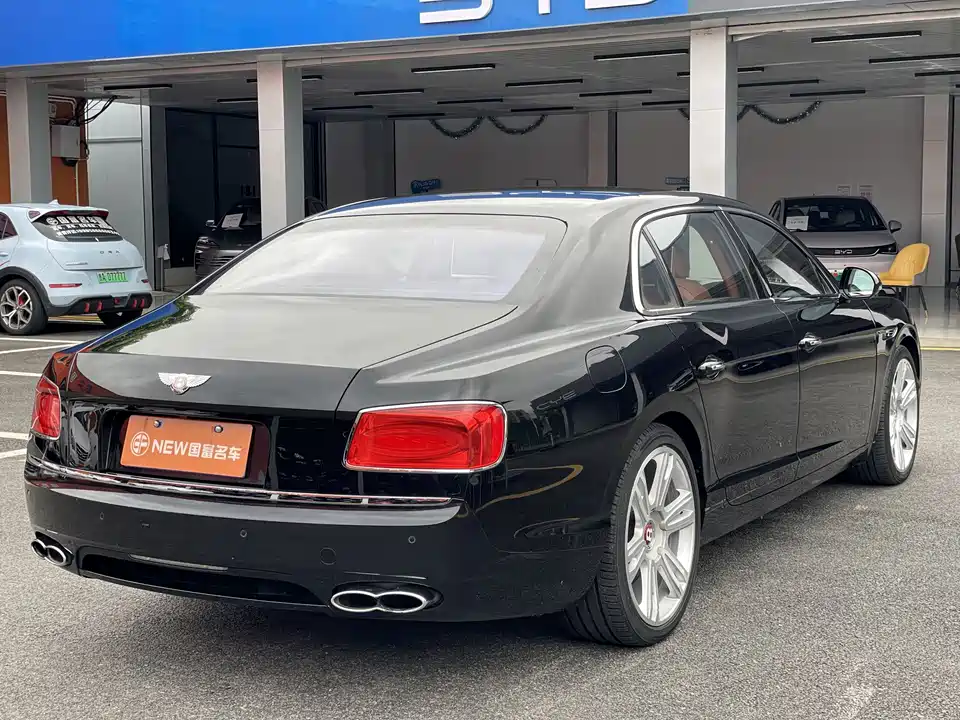 Bentley Flying